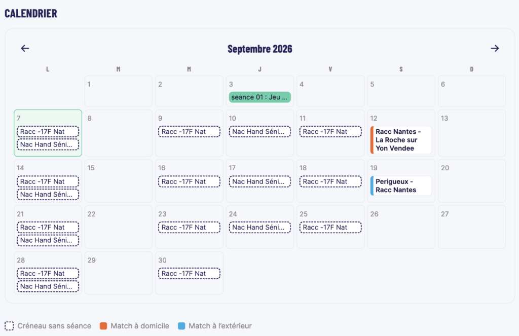 Le calendrier de l’espace entraîneur : les séances, les créneaux d’entraînement et les matchs du championnat sur le même mois